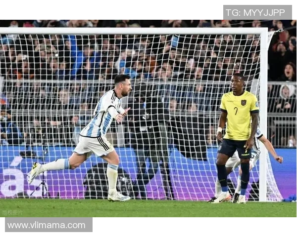 足球五绝究竟是哪五位球星成就了足球历史的巅峰时刻揭秘